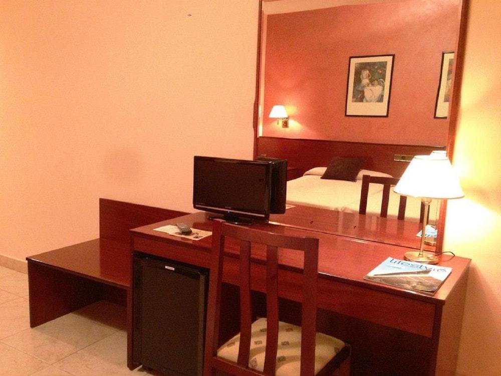 Hotel La Seu لا سو دي أورغل المظهر الخارجي الصورة